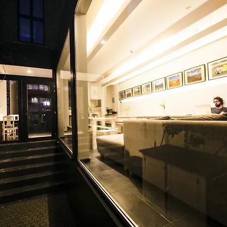 47 Hostel